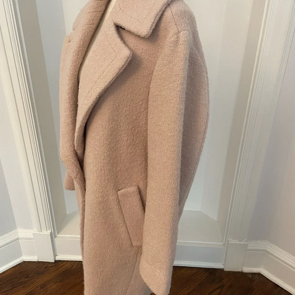 Club Monaco Light Pink Teddy Jacket - Picture 3 of 8
